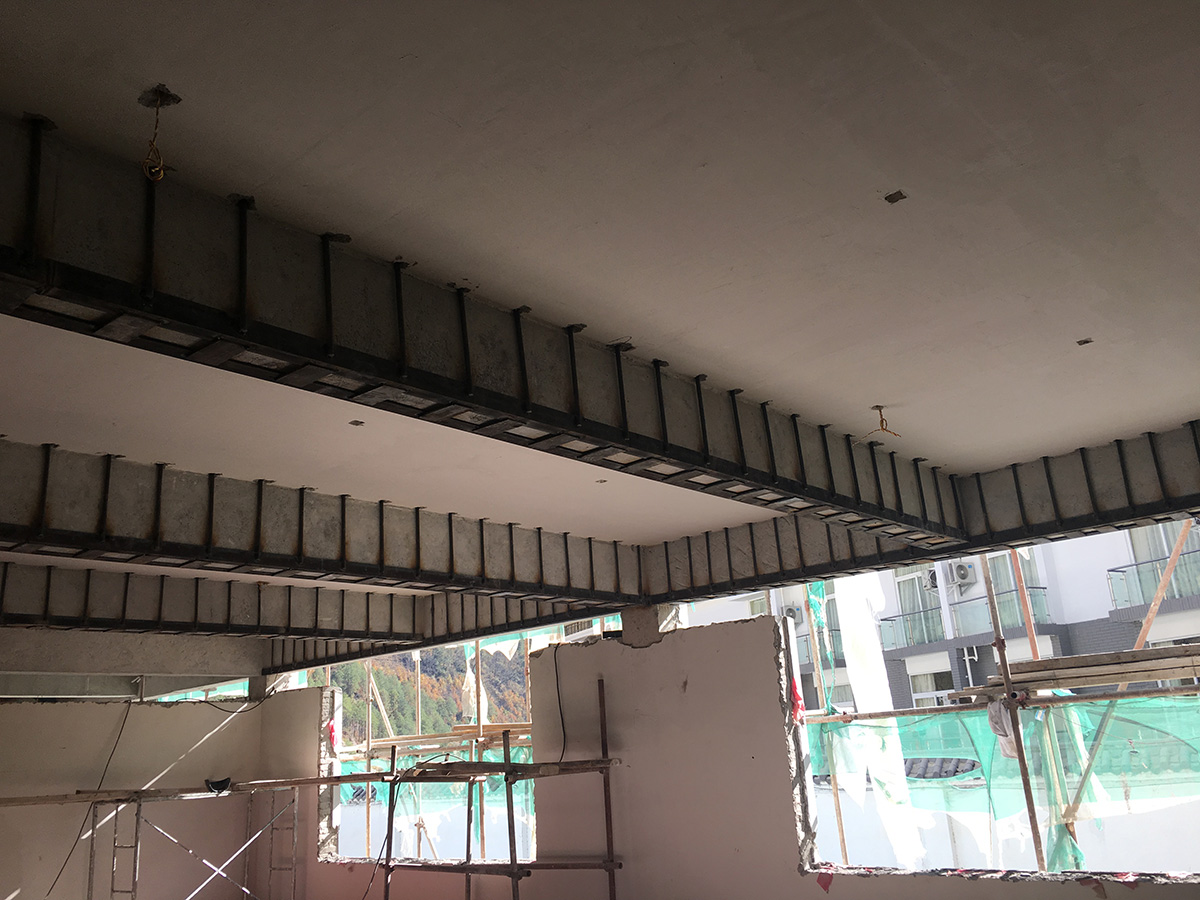 維西縣永春中心校四保分校學生宿舍樓加固